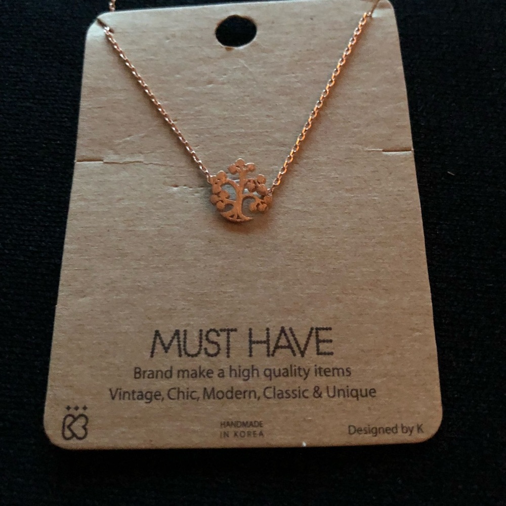 Tree of life necklace 🌱